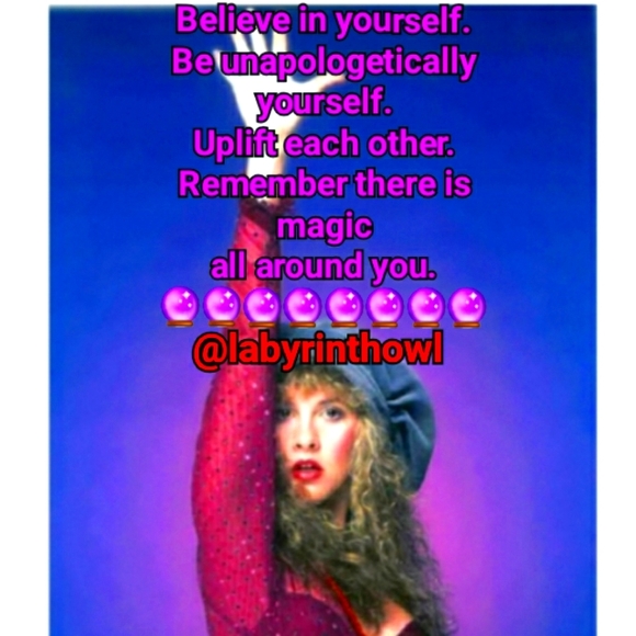 Stevie Nicks live show at 2pm CT. Please come twirl and sell with me.🖤🌛🕊🎤 - Picture 4 of 9